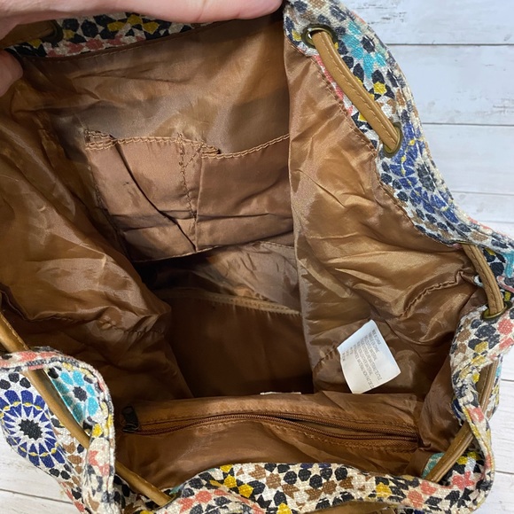 Mossimo Aztec Print Backpack - Picture 5 of 6